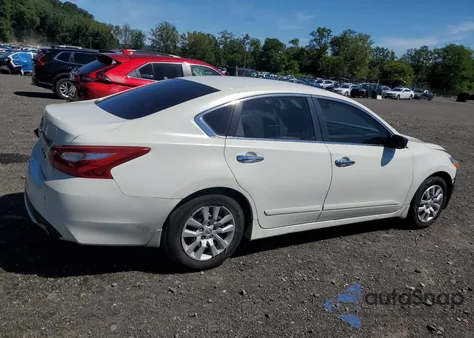 2016 Nissan Altima 2.5 из США, поврежденный, VIN 1N4AL3AP3GN383931